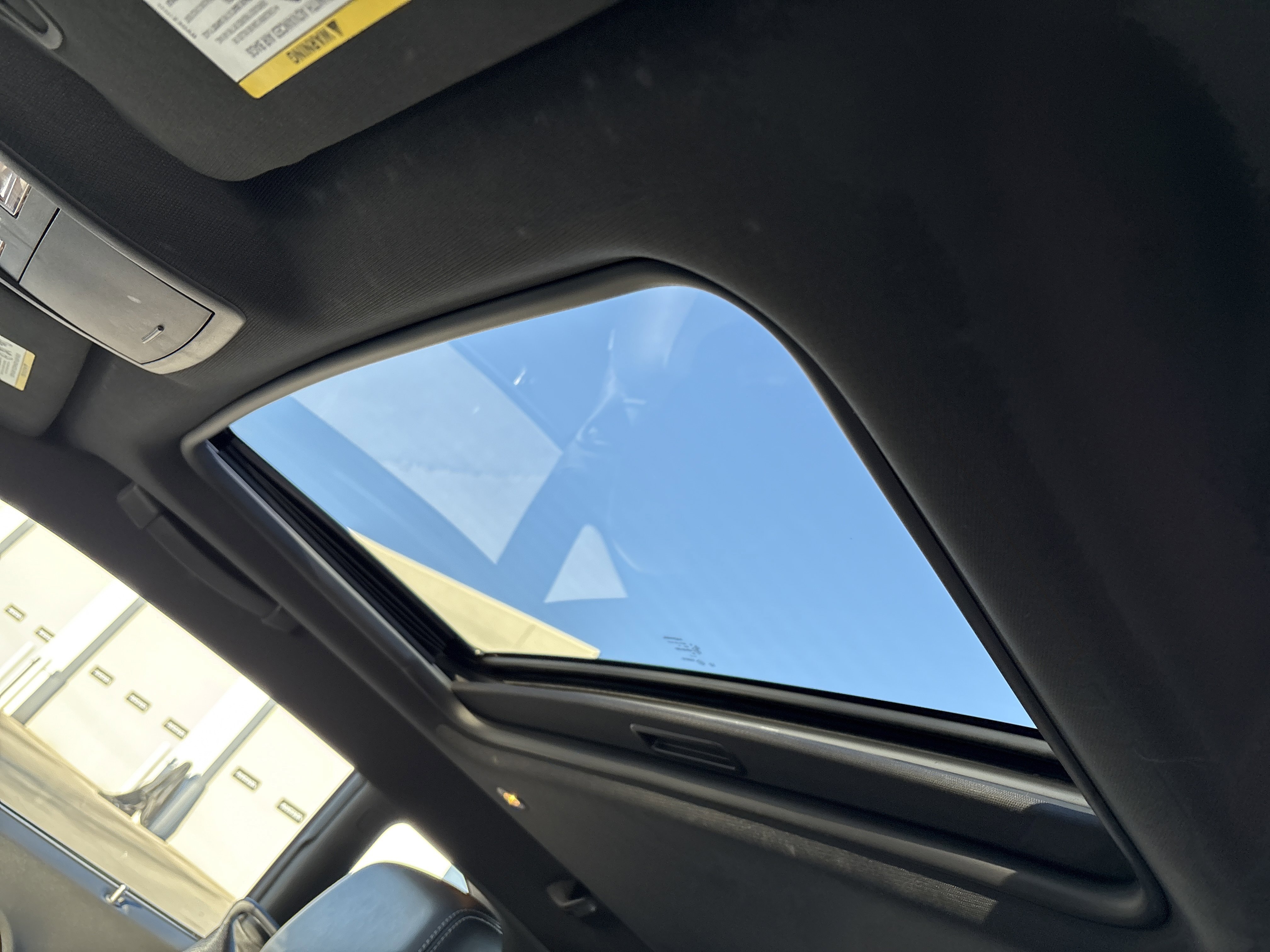 Used 2013 Dodge Challenger R/T image 18