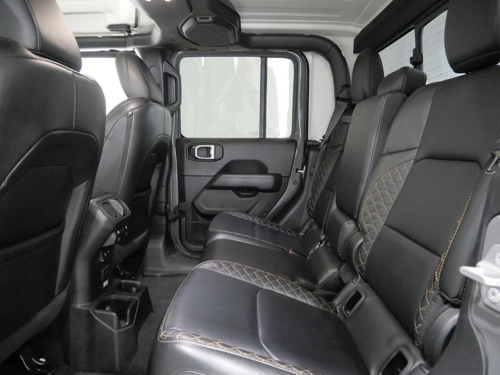 Certified 2023 Jeep Gladiator Overland AWD/4WD image 24