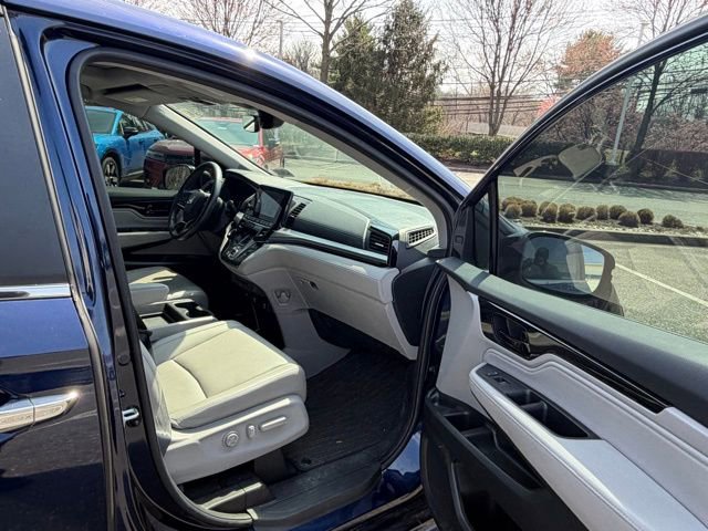 Used 2023 Honda Odyssey Touring image 28