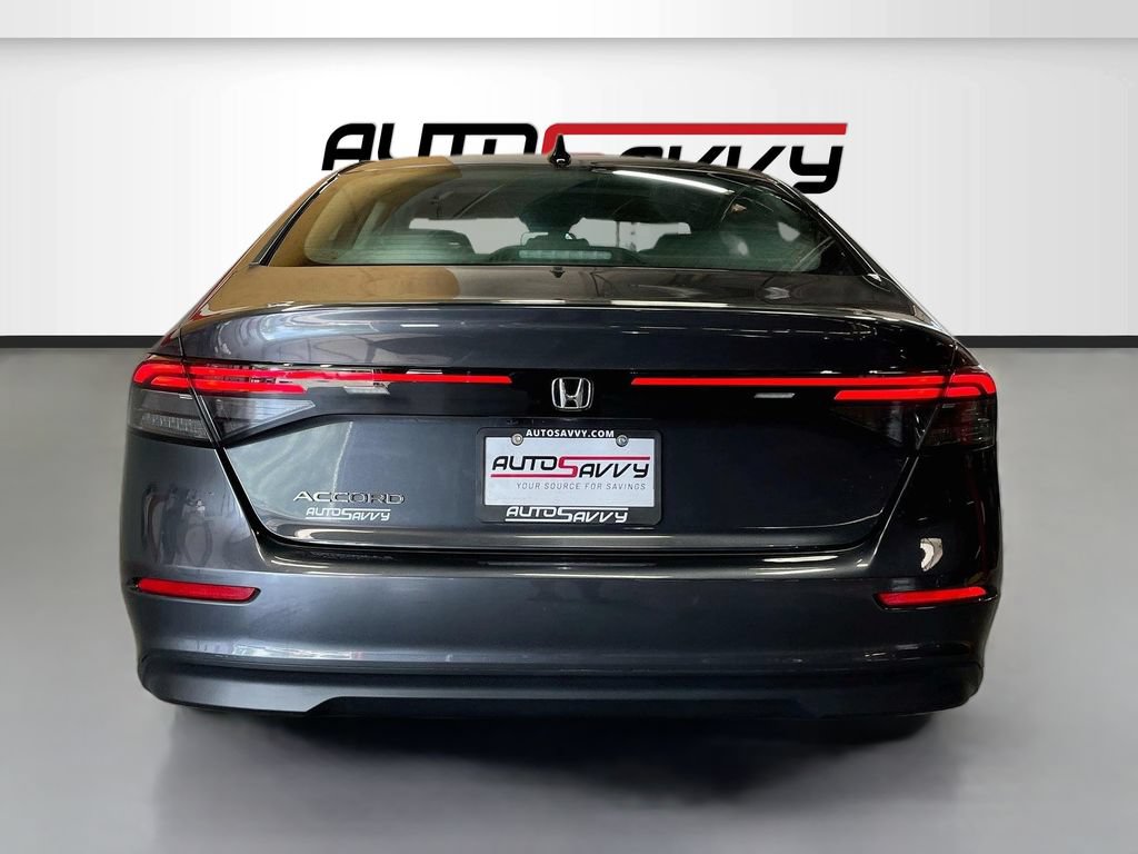Used 2025 Honda Accord SE image 6