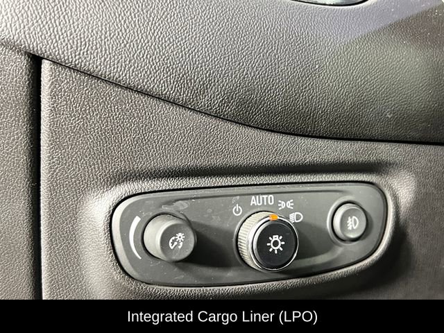 Used 2020 Chevrolet Equinox Premier image 22