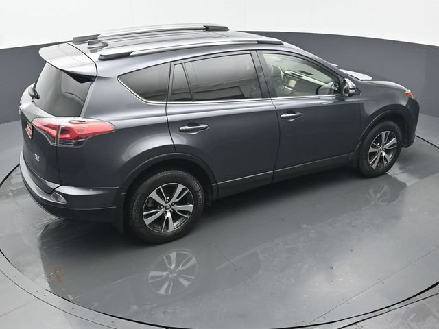 Used 2018 Toyota RAV4 XLE AWD/4WD image 41