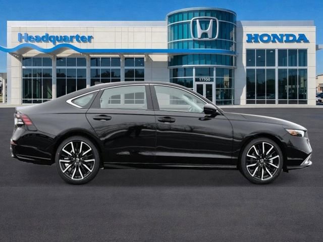 New 2026 Honda Accord Touring image 2