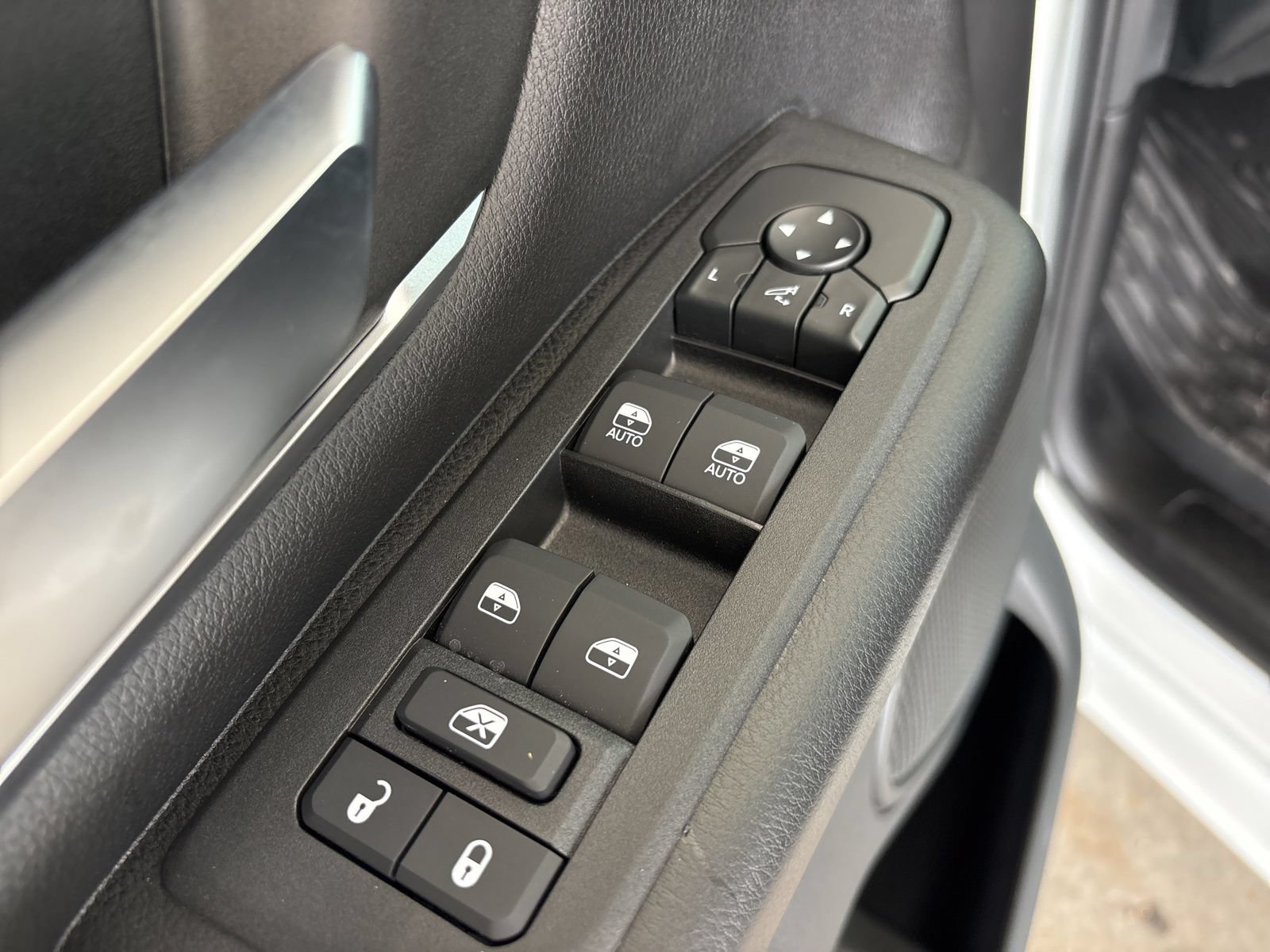 New 2026 RAM 1500 Lone Star AWD/4WD image 10