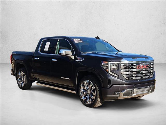 Used 2024 GMC Sierra 1500 Denali AWD/4WD image 3