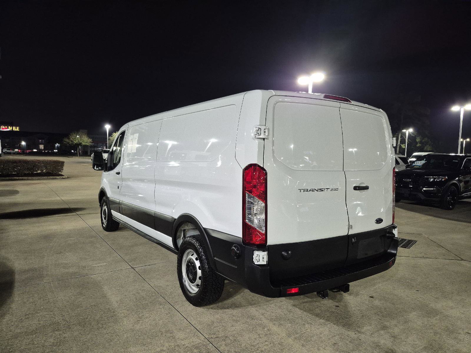 Certified 2023 Ford Transit 250 T250 image 3