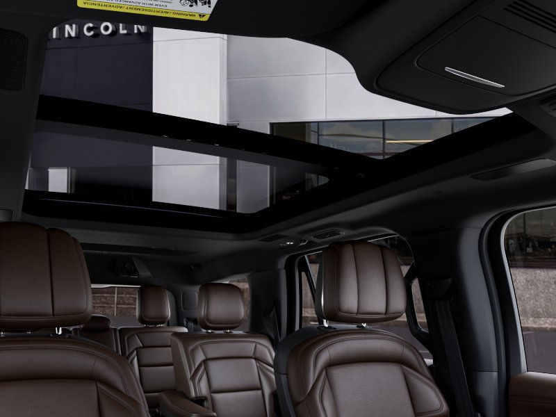 New 2027 Lincoln Navigator Reserve AWD/4WD image 22