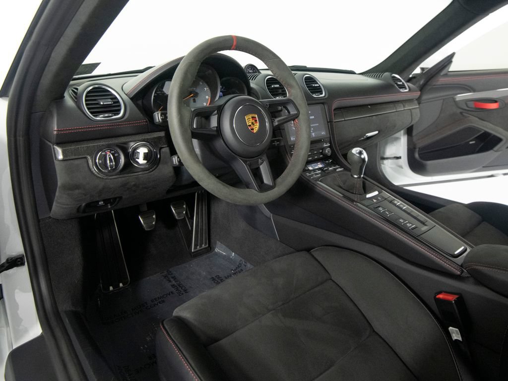 Certified 2022 Porsche 718 Cayman GT4 RWD image 16