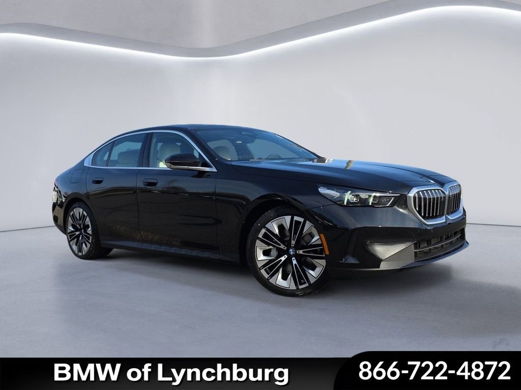 New 2026 BMW 530i xDrive w/ Premium Package