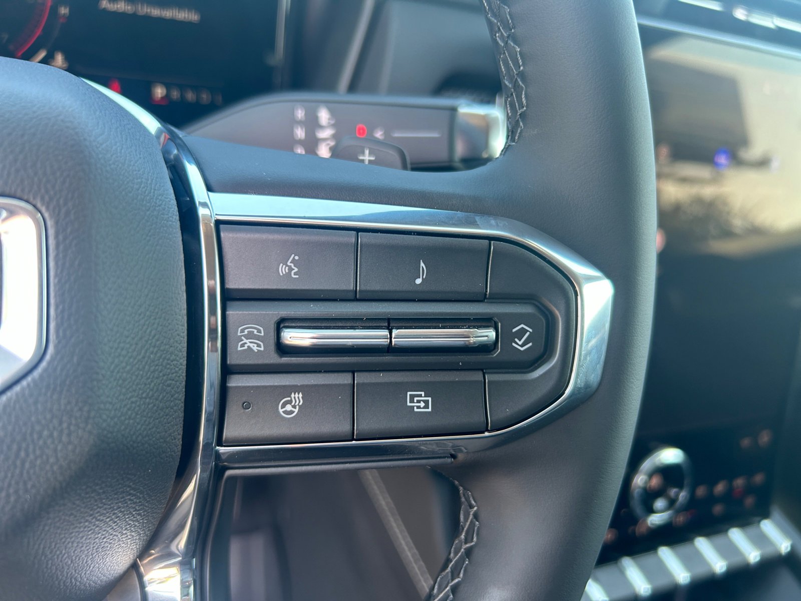 New 2026 GMC Terrain Denali w/ LPO, Floor Liner Package image 26