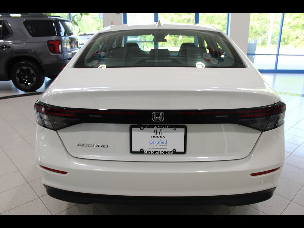Certified 2023 Honda Accord LX image 6