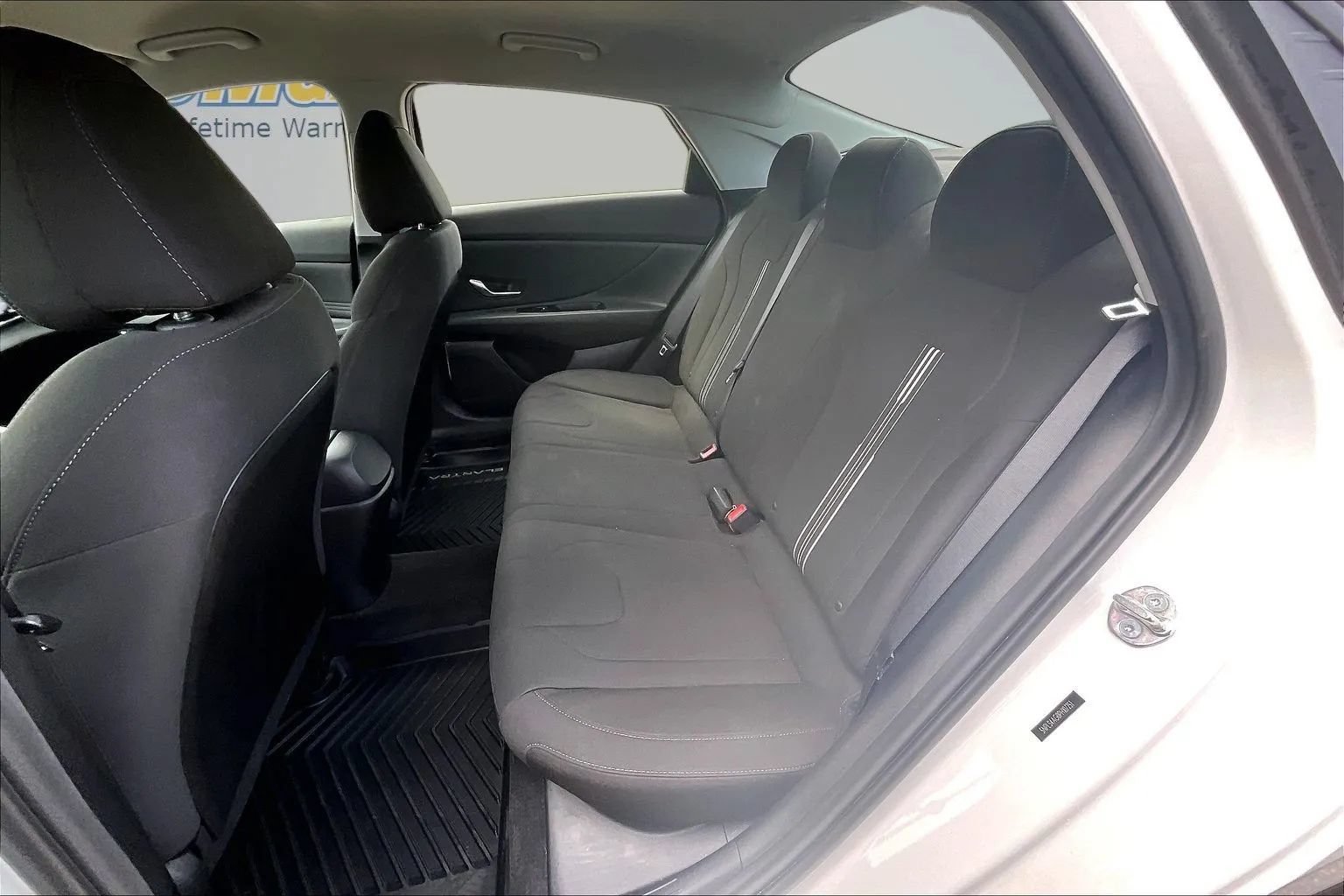 Used 2023 Hyundai Elantra SEL w/ Convenience Package FWD image 27