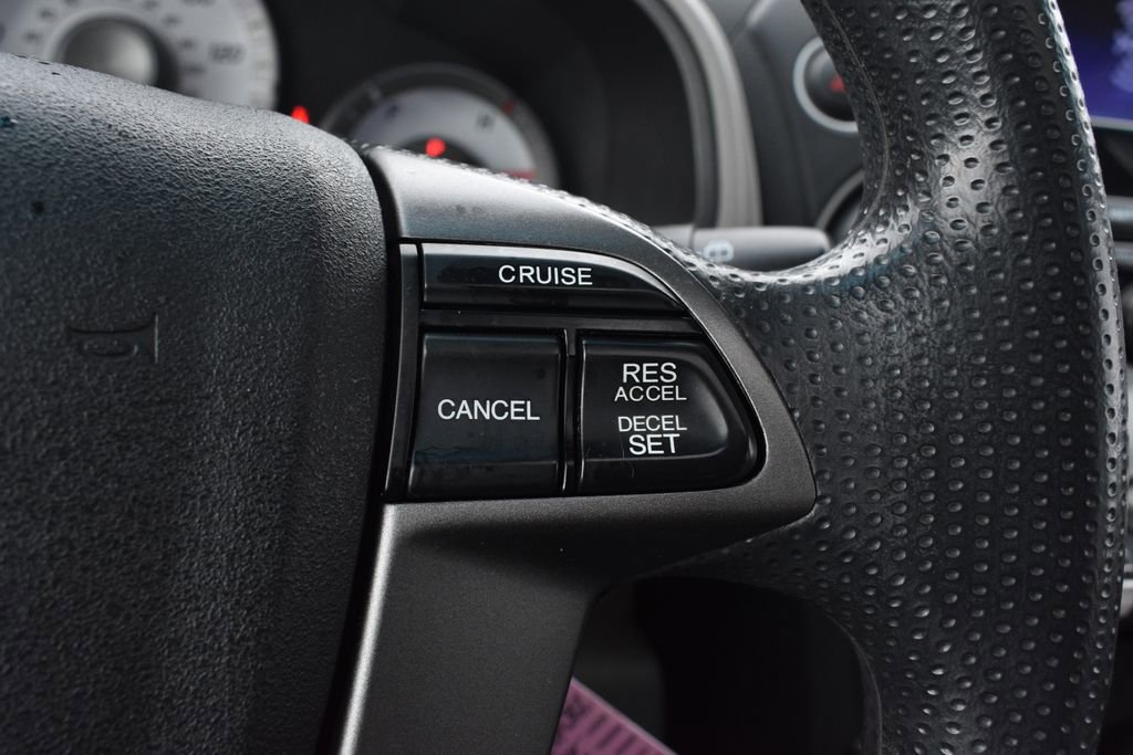 Used 2015 Honda Pilot SE image 16