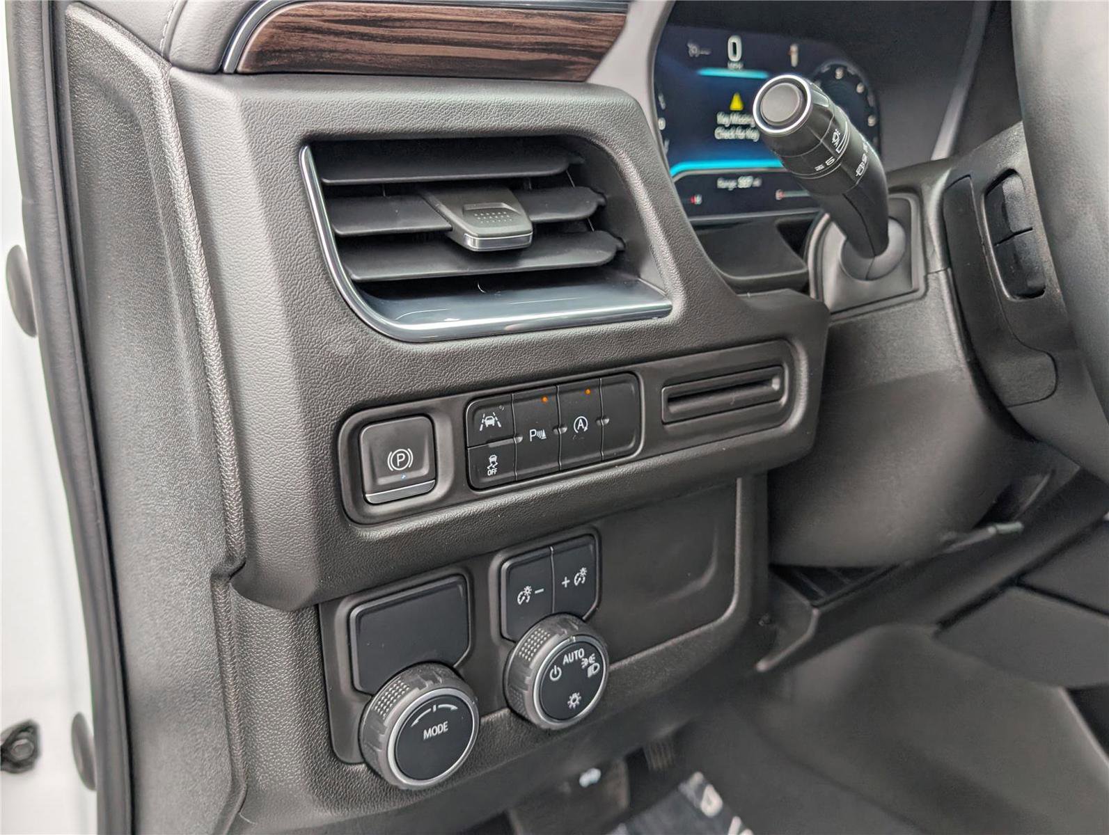 Used 2023 Chevrolet Tahoe LT image 23