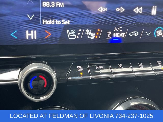 Used 2024 Chevrolet Blazer EV RS image 34