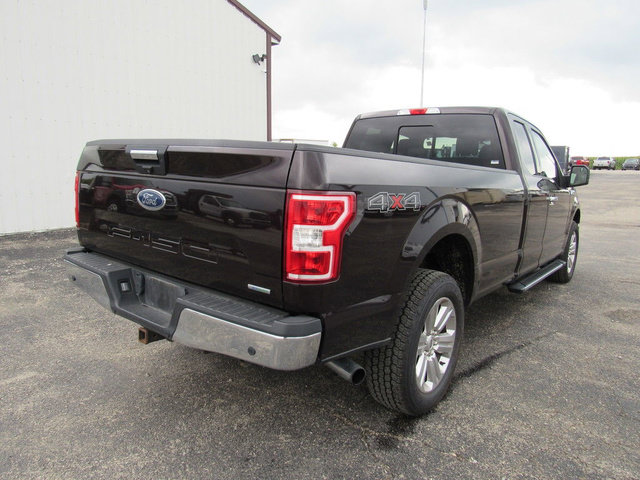 Used 2020 Ford F150 XLT w/ Equipment Group 302A Luxury AWD/4WD image 3