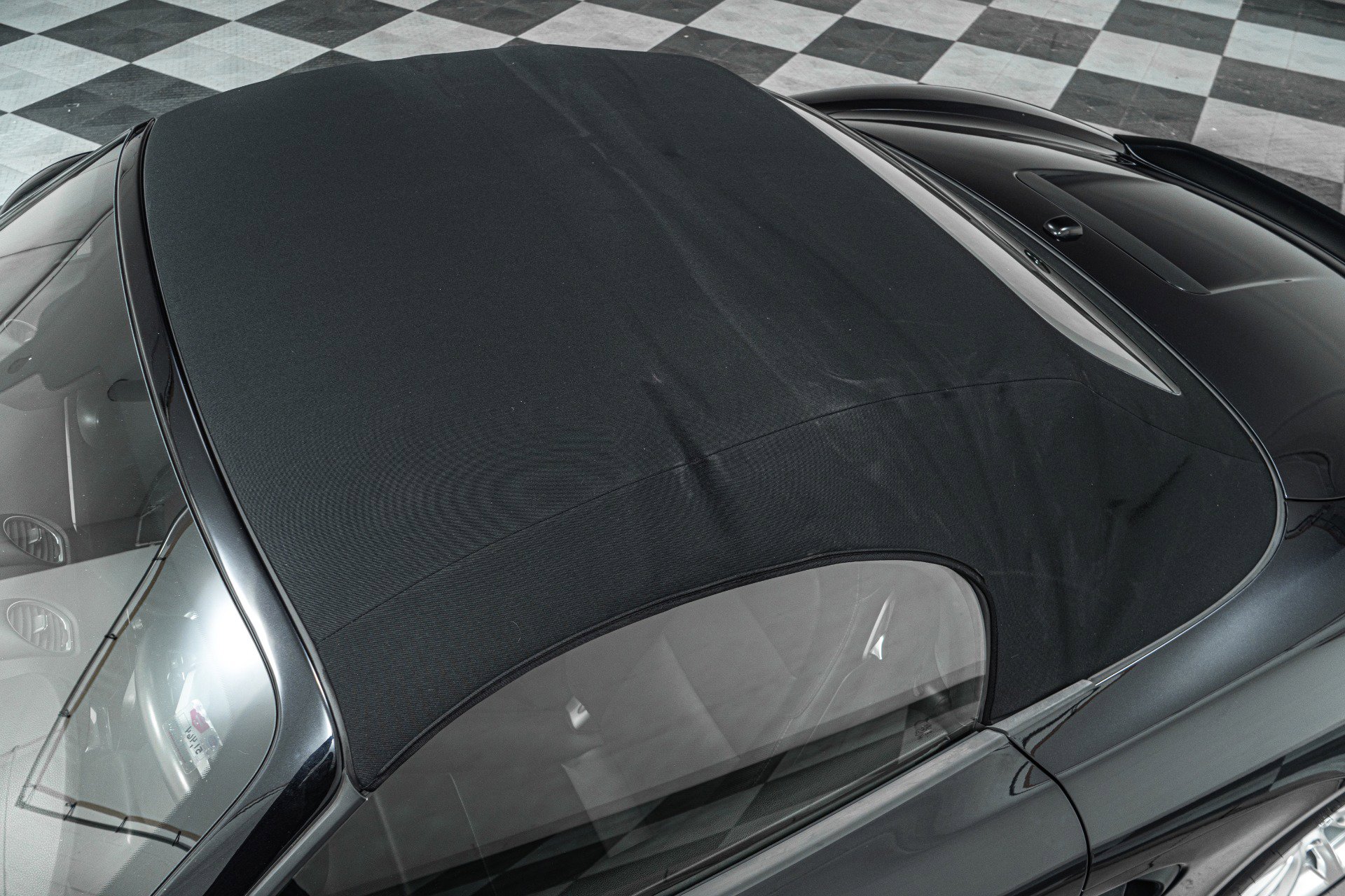 Used 2017 Porsche 718 Boxster RWD image 35