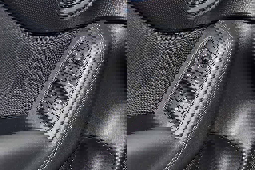 Used 2023 Subaru Forester Premium w/ Popular Package #2 image 21