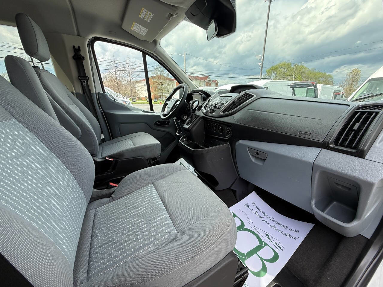 Used 2019 Ford Transit 350 XLT RWD image 8
