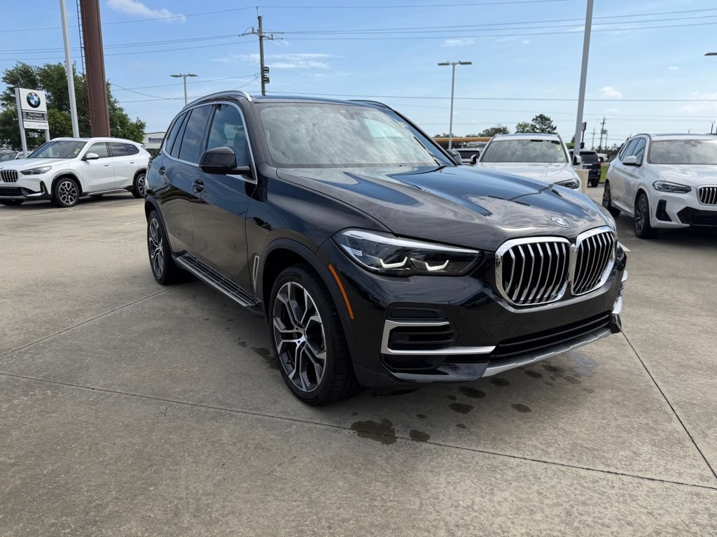 Certified 2023 BMW X5 sDrive40i w/ Luxury Seating Package RWD image 5