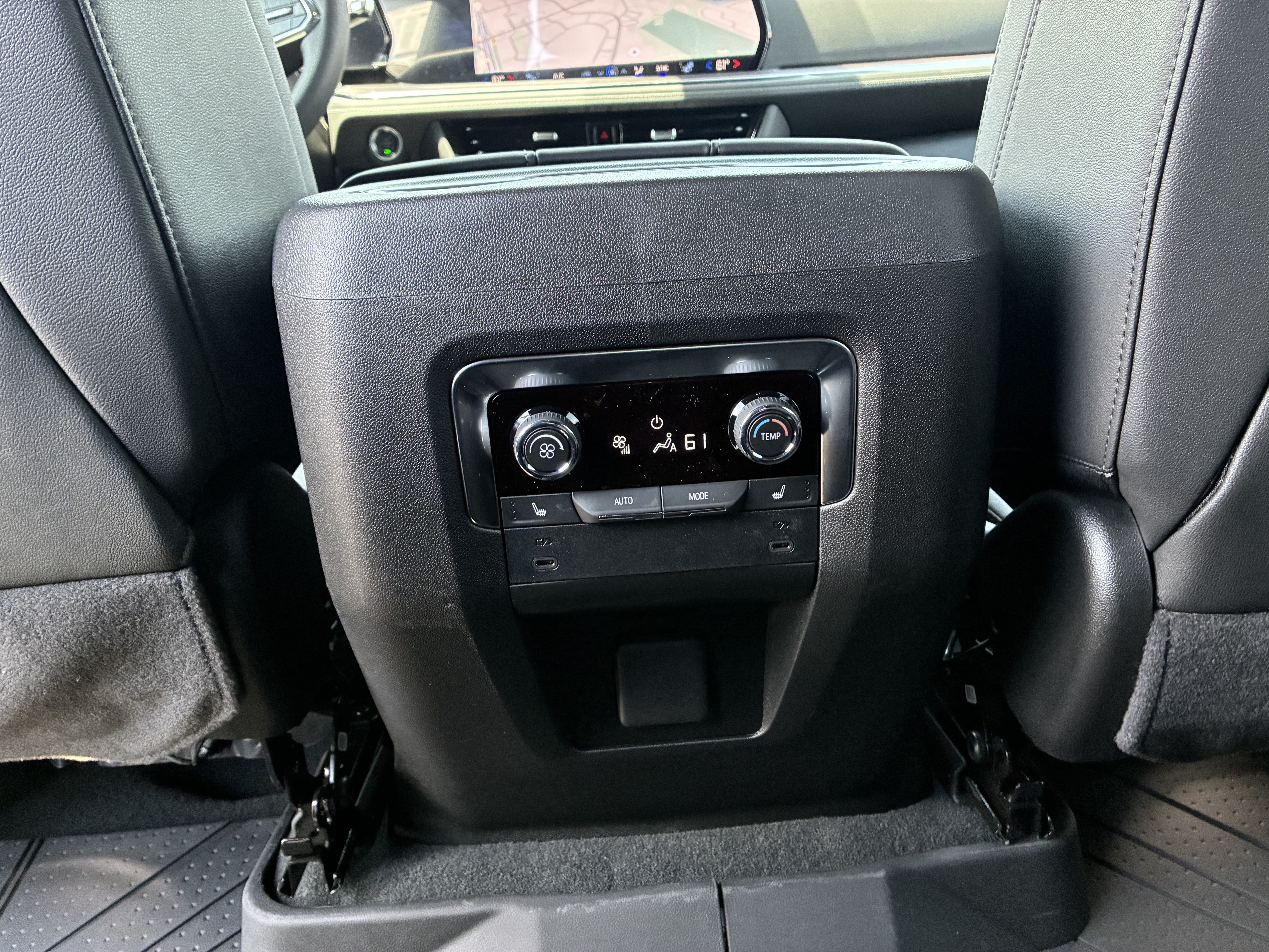 New 2026 Chevrolet Tahoe LT w/ Comfort Package AWD/4WD image 17