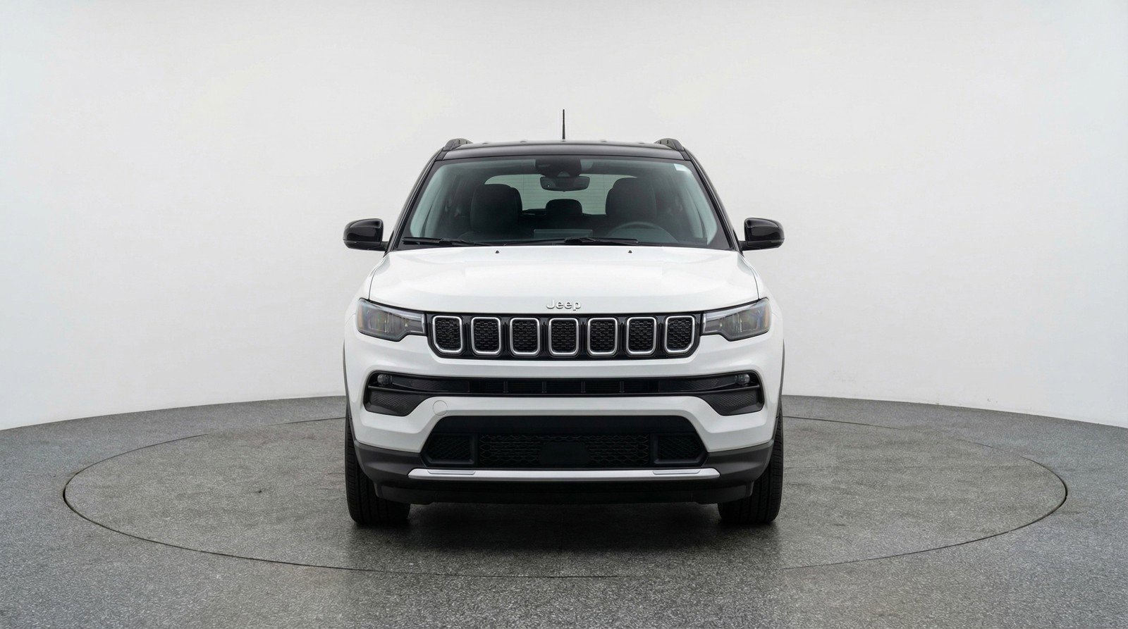 Used 2025 Jeep Compass Limited image 2