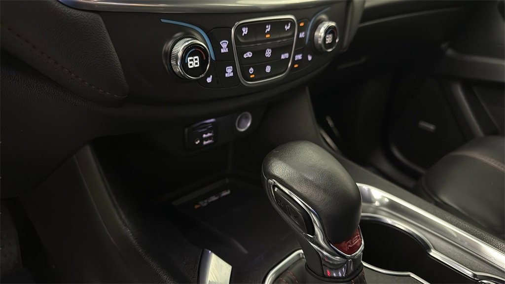 Certified 2023 Chevrolet Traverse RS image 21