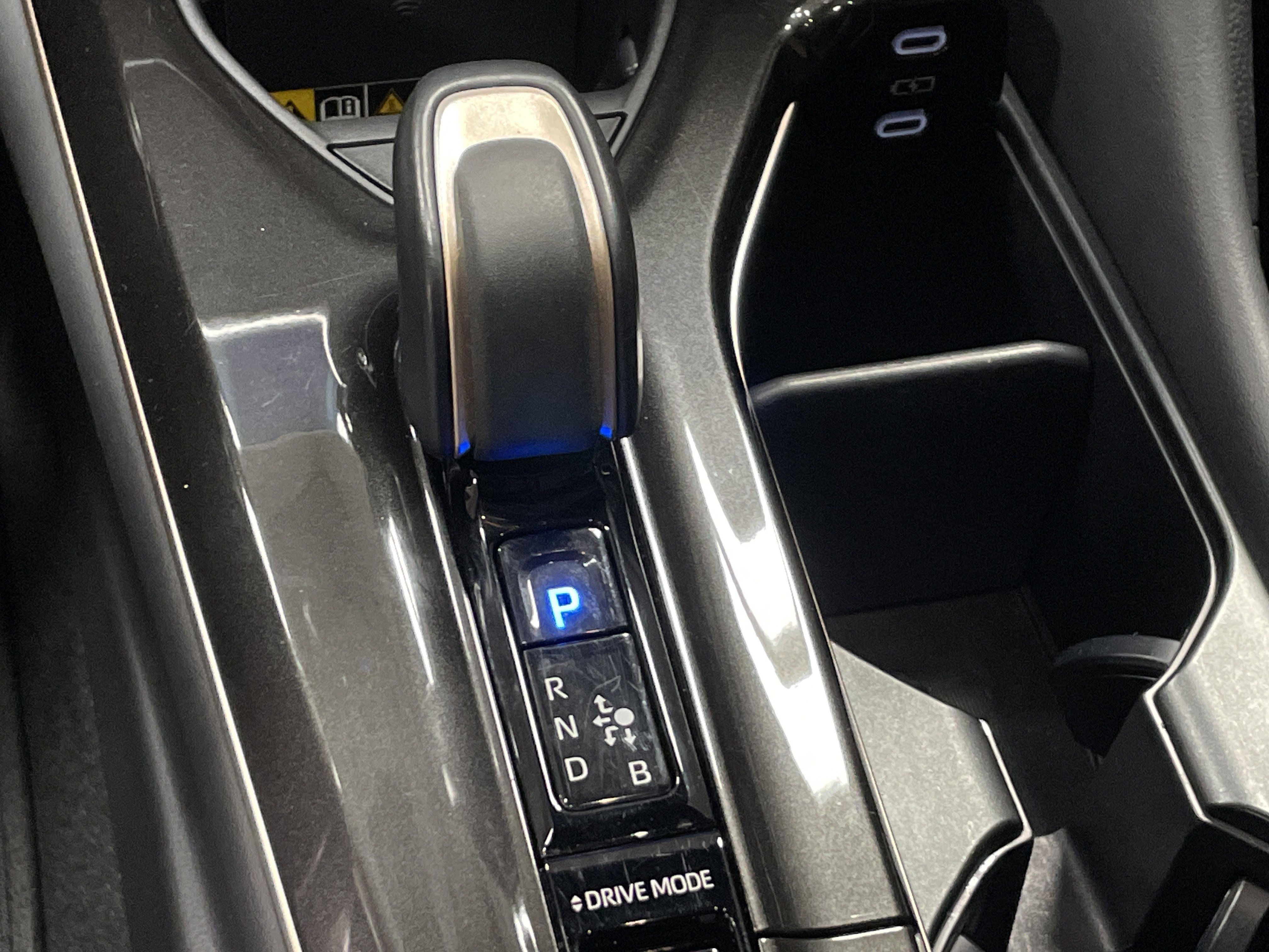 Used 2024 Toyota Crown Limited image 26