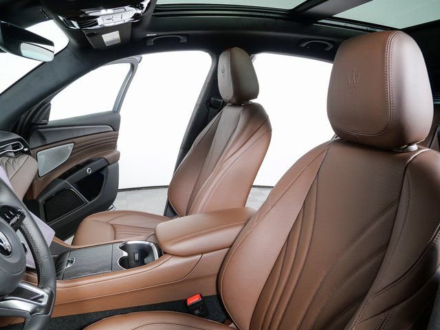 New 2025 Maserati Grecale GT AWD/4WD image 3