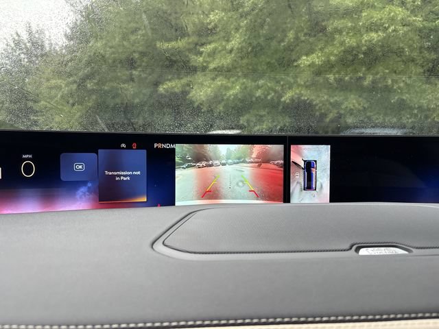 New 2027 Lincoln Navigator Reserve AWD/4WD image 17
