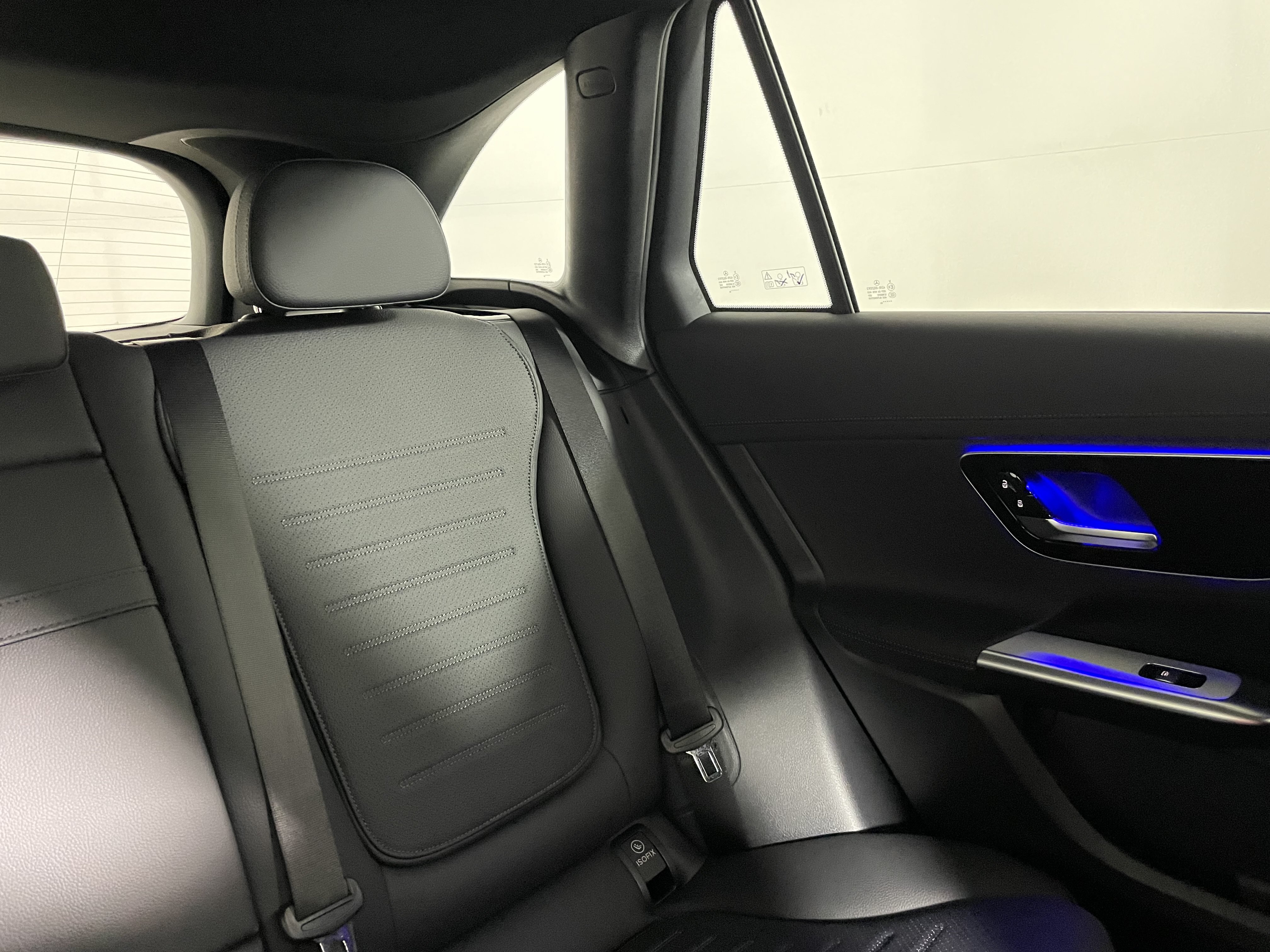 New 2026 Mercedes-Benz GLC 300 image 15