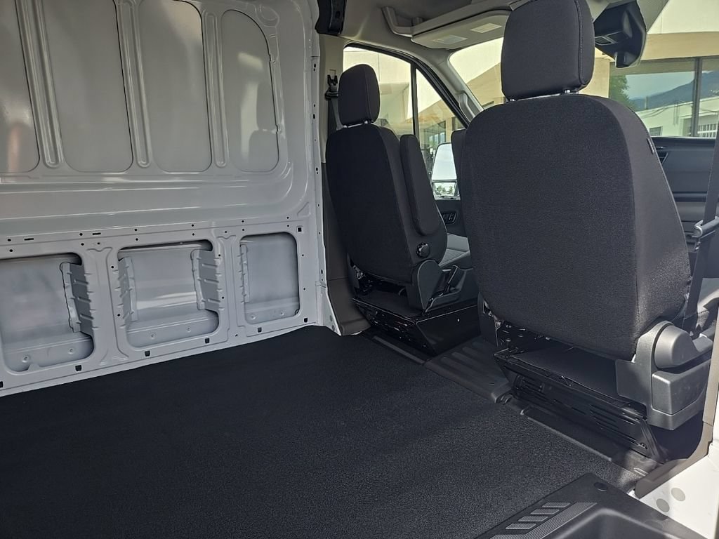 New 2025 Ford Transit 250 148 Medium Roof Extended AWD image 23