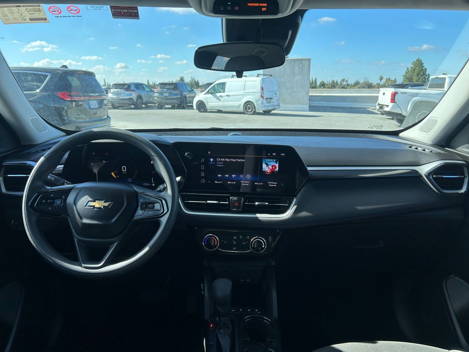 Used 2025 Chevrolet TrailBlazer LT image 30