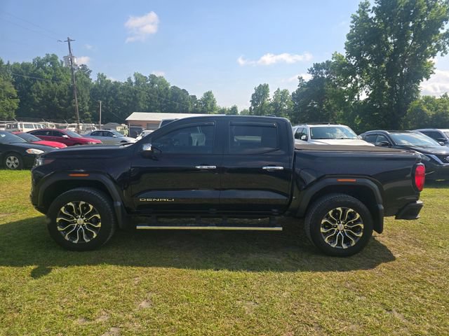 Used 2023 GMC Canyon Denali w/ Denali Black Edition AWD/4WD image 3