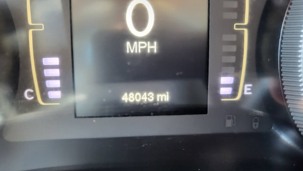 Used 2016 Jeep Cherokee Sport FWD image 30