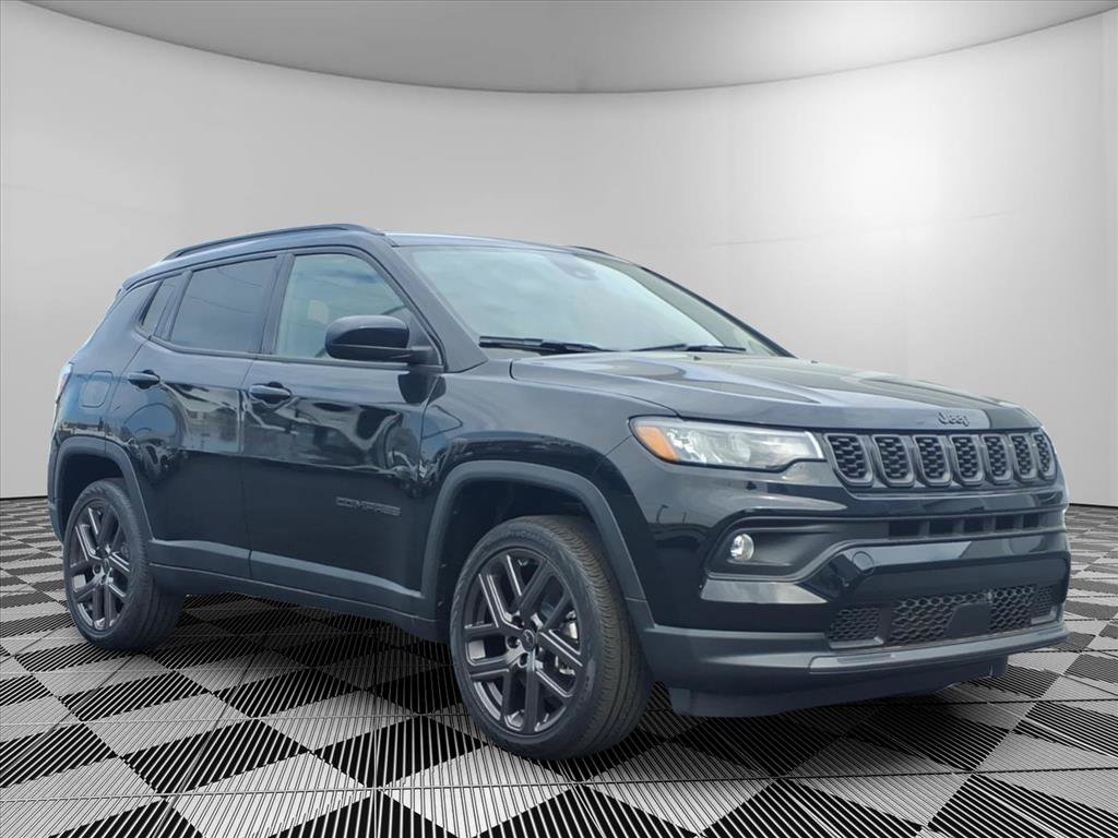 New 2026 Jeep Compass Latitude AWD/4WD image 1