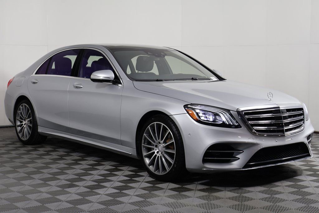 Used 2018 Mercedes-Benz S 560 Sedan image 3
