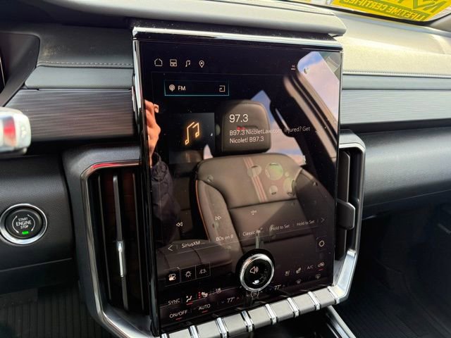 New 2026 GMC Acadia AT4 image 27