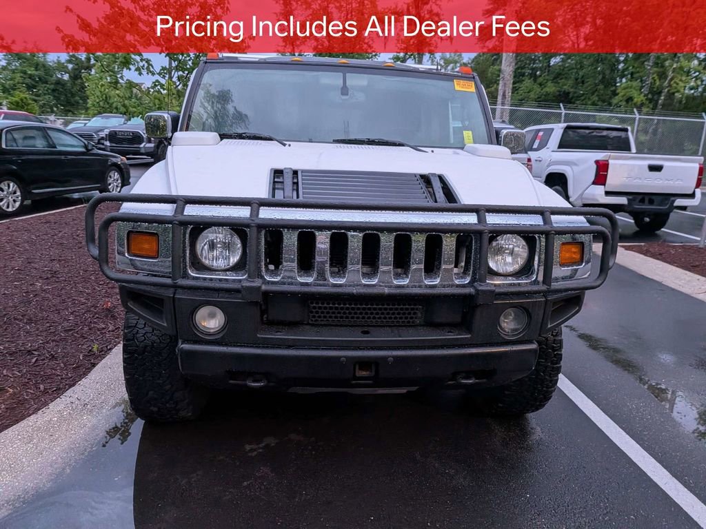 Used 2004 HUMMER H2 w/ Preferred Equipment Group AWD/4WD image 2