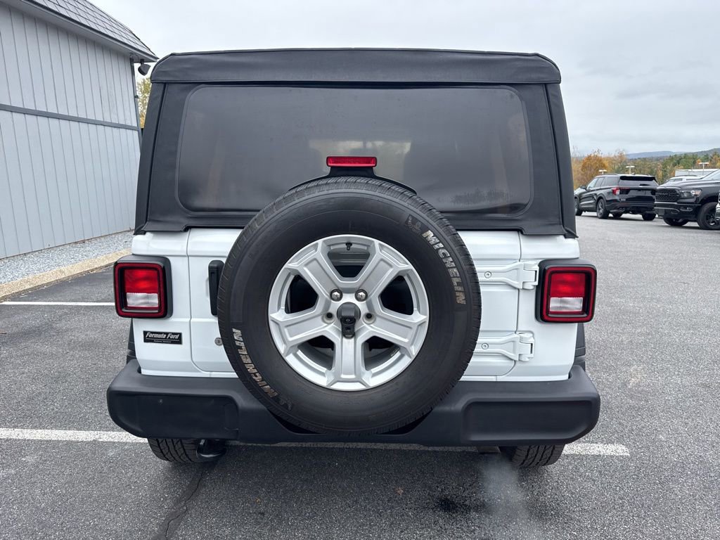 Used 2019 Jeep Wrangler Unlimited Sport S image 4
