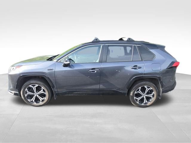 Used 2021 Toyota RAV4 XSE w/ Weather Package AWD/4WD image 3