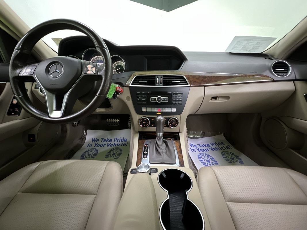 Used 2013 Mercedes-Benz C 300 4MATIC Sedan w/ Premium 1 Pkg image 17