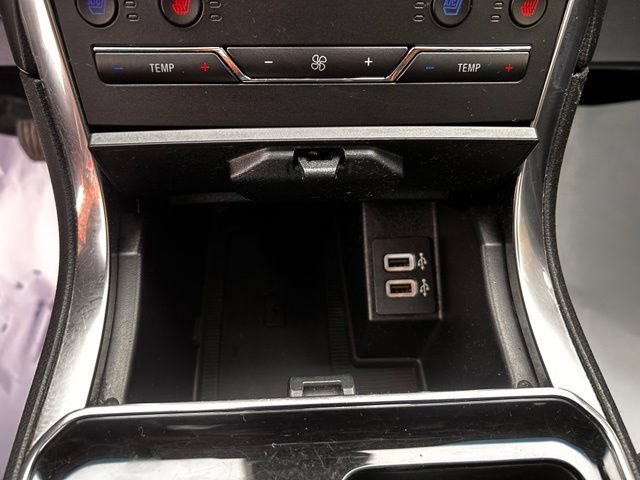 Used 2020 Ford Edge Titanium w/ Equipment Group 301A FWD image 26