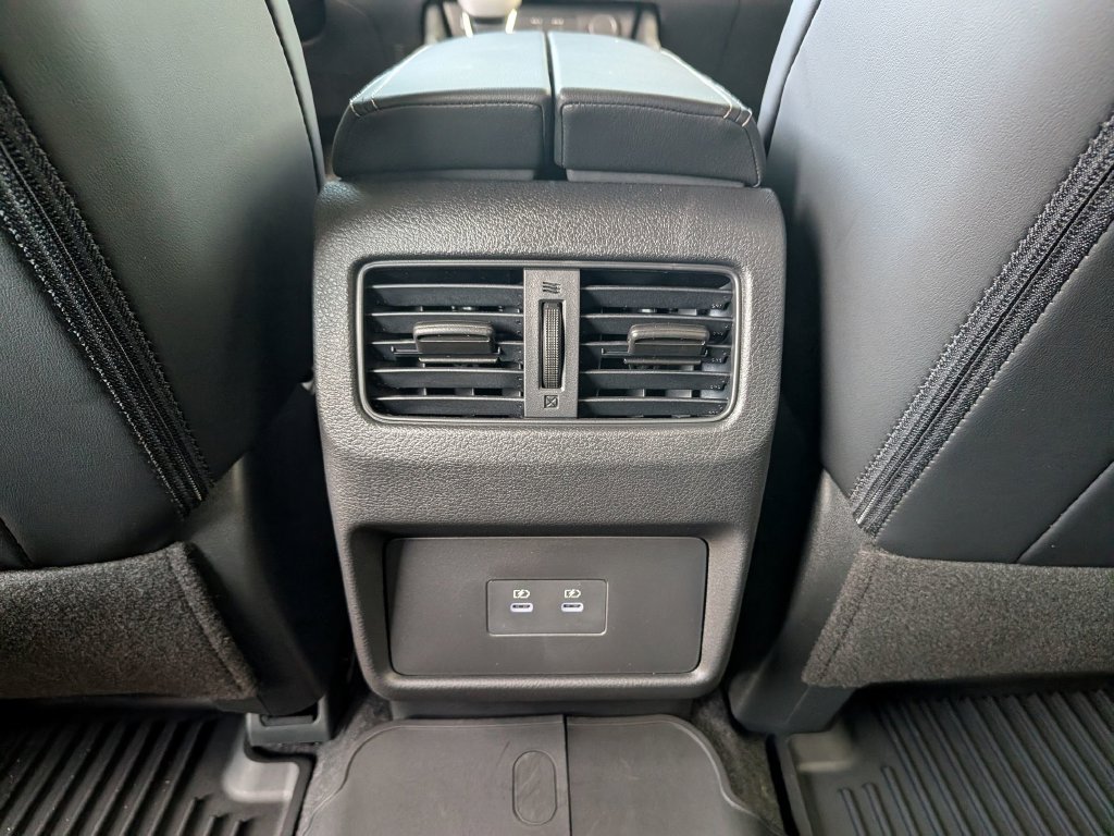 New 2026 Nissan Rogue Dark Armor AWD/4WD image 38