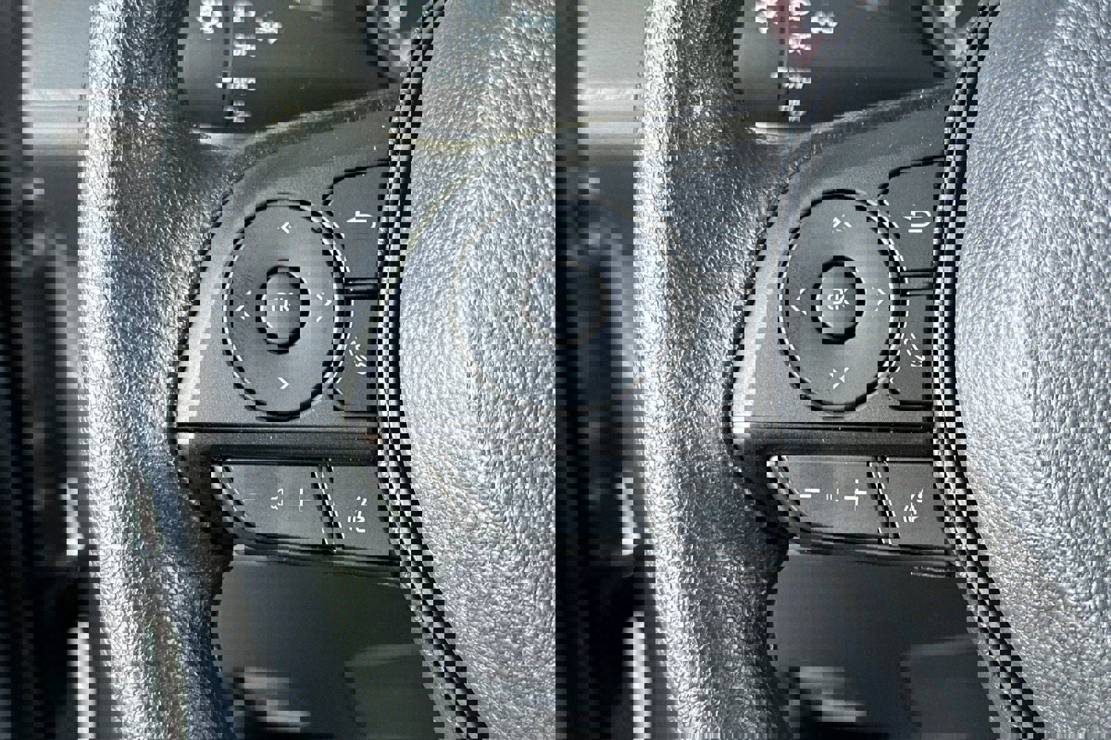 New 2025 Toyota RAV4 XLE image 28