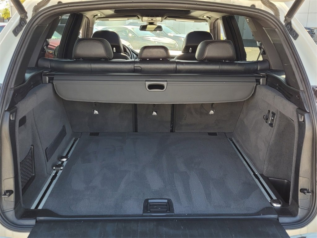 Used 2018 BMW X5 xDrive35d w/ M Sport Package image 9