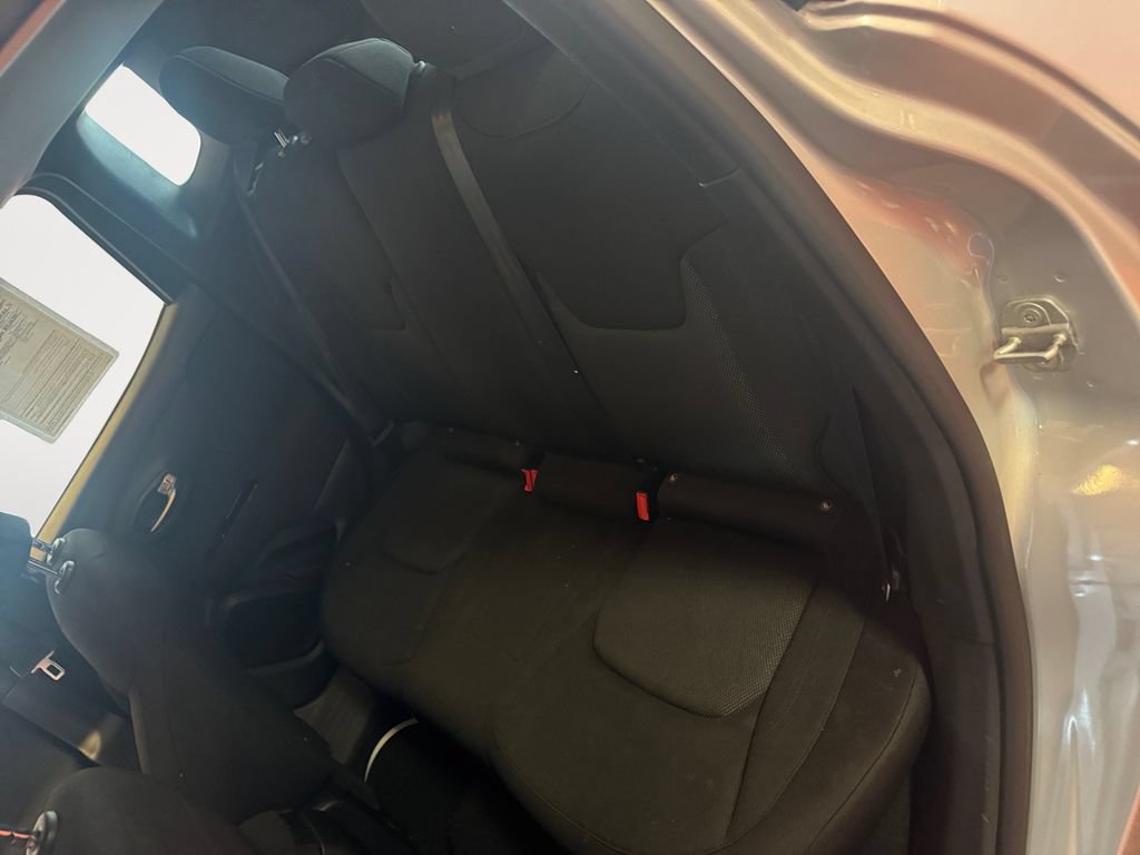 Used 2021 Jeep Renegade Sport AWD/4WD image 13