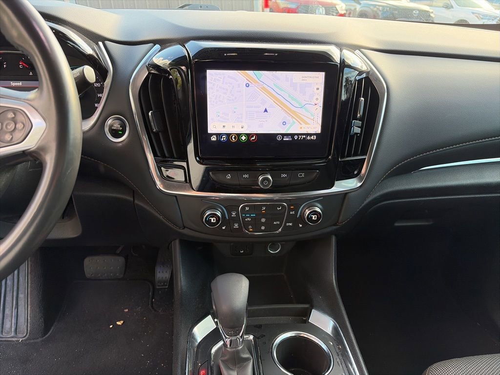 Used 2021 Chevrolet Traverse LT FWD image 13