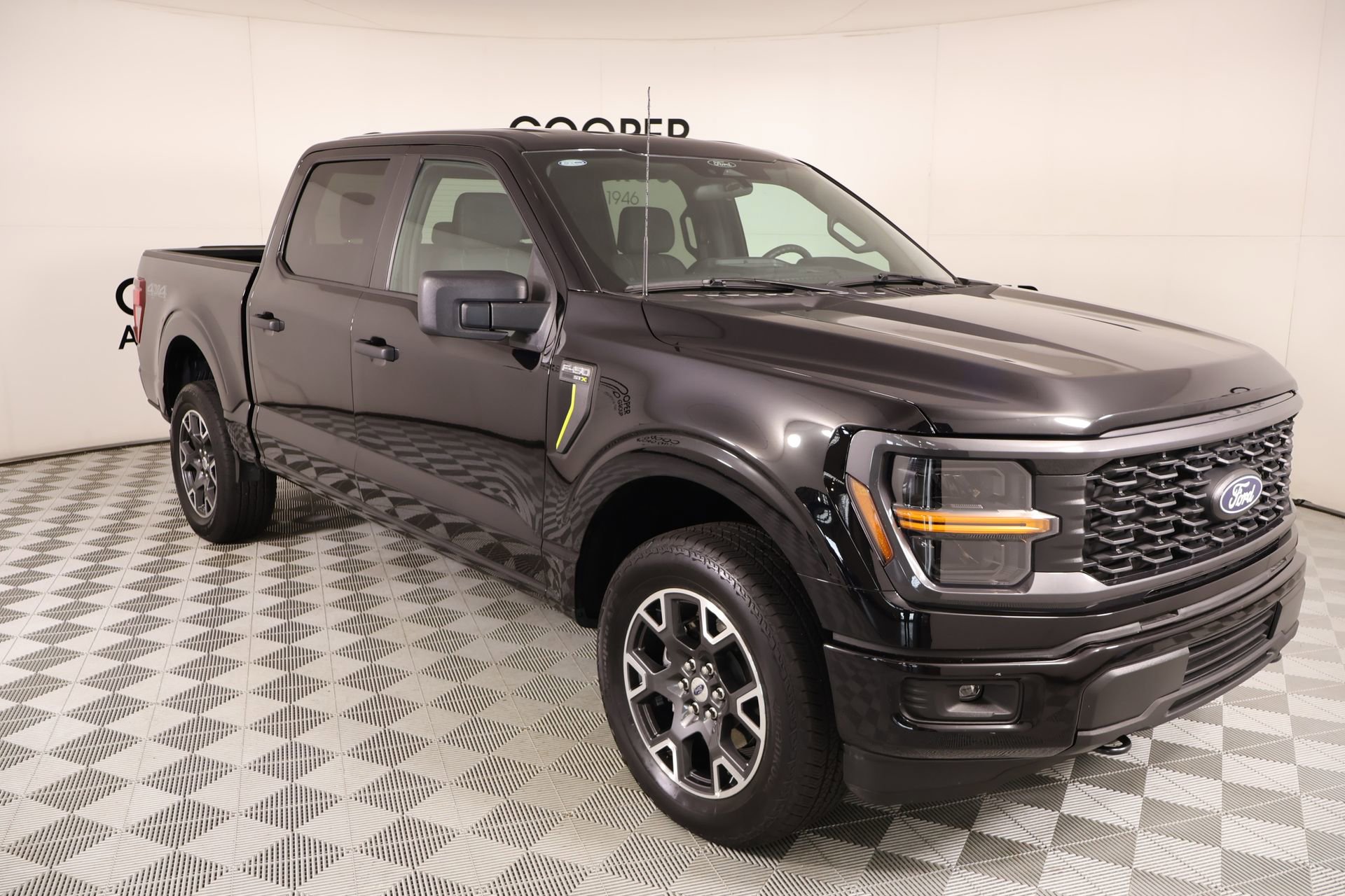 Used 2025 Ford F150 STX w/ Equipment Group 200A AWD/4WD image 1