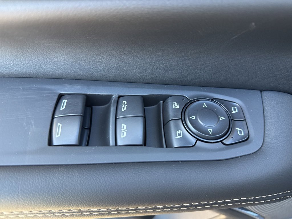 New 2026 GMC Yukon XL Elevation image 23